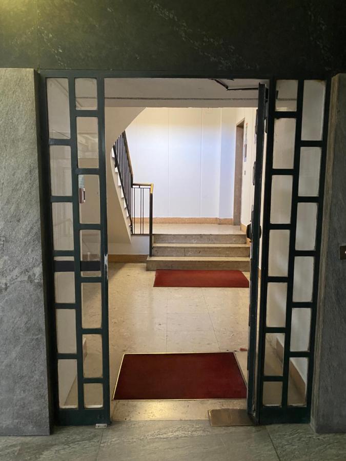 Torino 64 - Duomo City Center Luxury Apartment Perfect X2! Milan Bagian luar foto