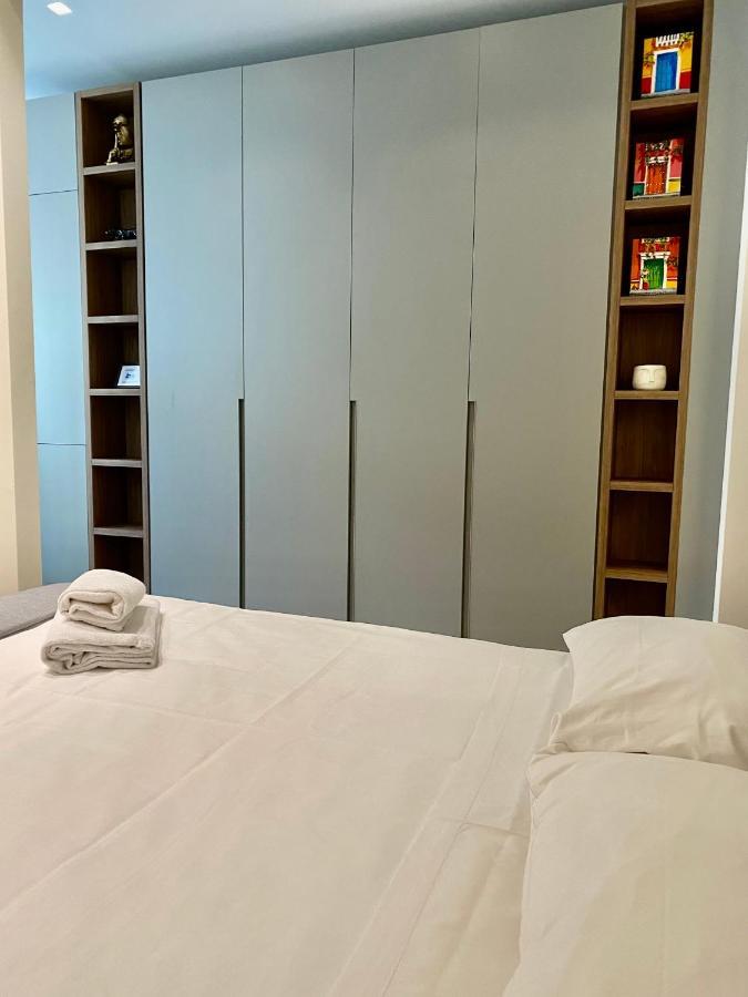Torino 64 - Duomo City Center Luxury Apartment Perfect X2! Milan Bagian luar foto